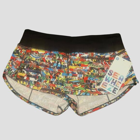 NWT - Rare Lululemon Seawheeze 2018 Speed Up Lego Rush/Black Short 2.5 - Size 6 - Picture 1 of 9